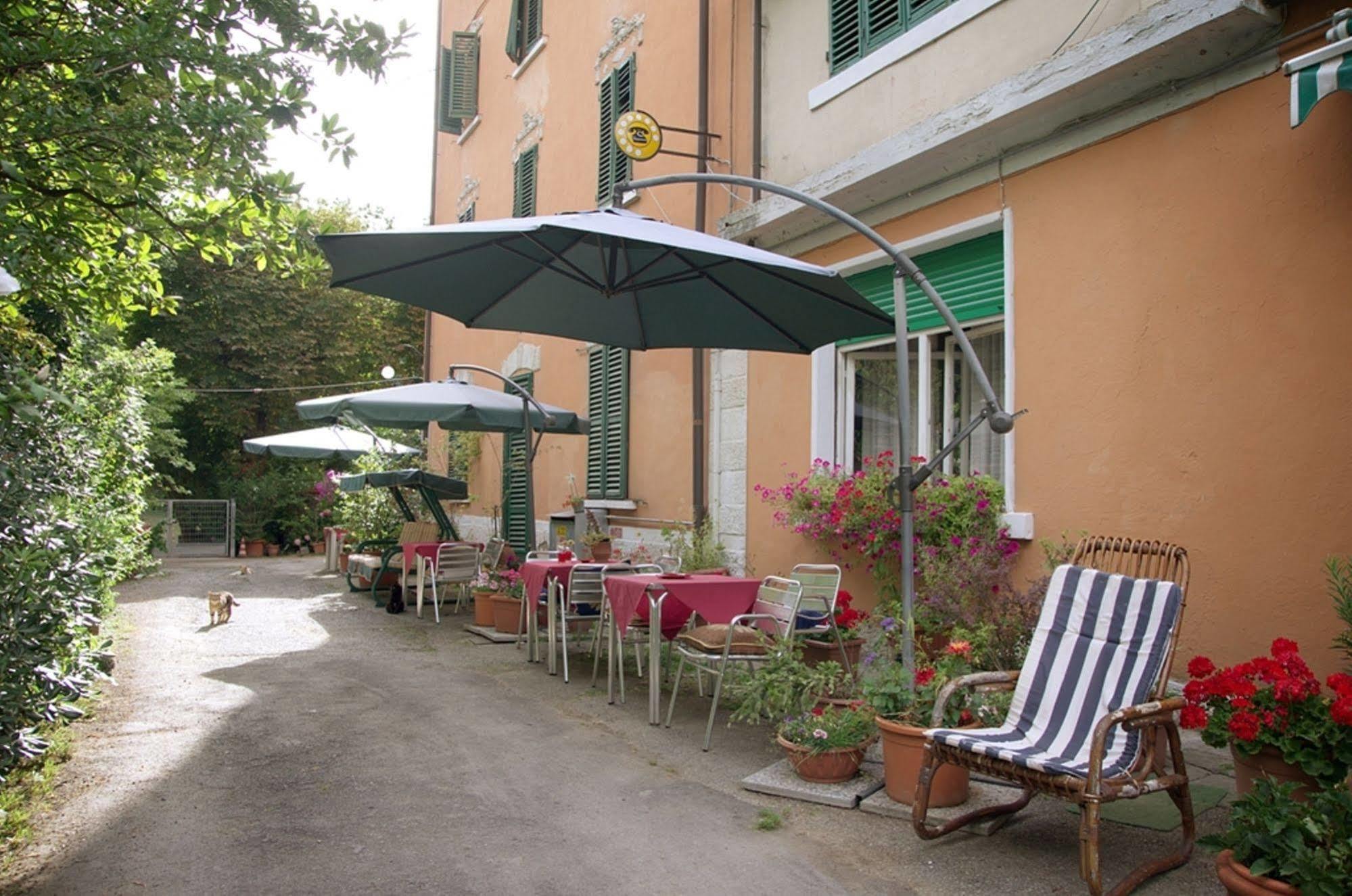 Albergo Ristorante Guidi Pistoia Exterior foto