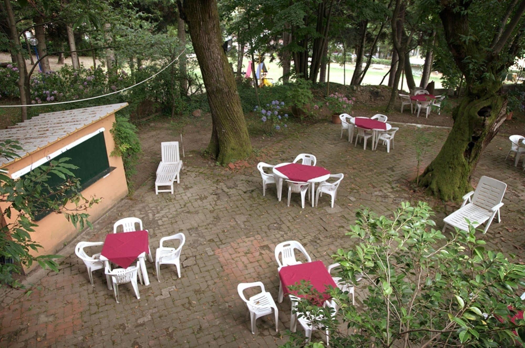 Albergo Ristorante Guidi Pistoia Exterior foto